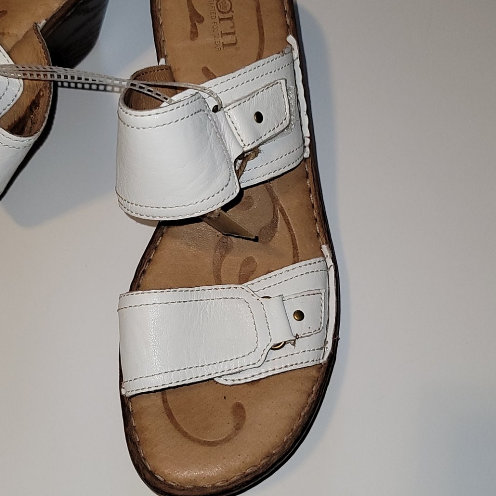 NEW Born Slip On Adjustable Wedge Sandal White 10 - Picture 5 of 7